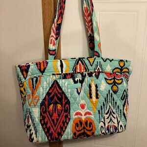 EUC Vera Bradley Aztec Mandy